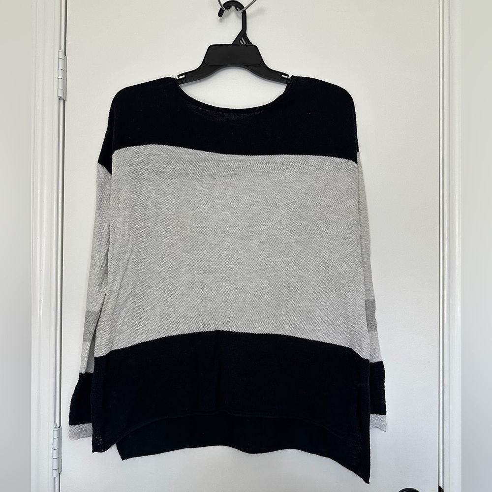 Vince Cotton Black/Gray Color Block Lightweight Long‎ Sleeve Sweater Size Large